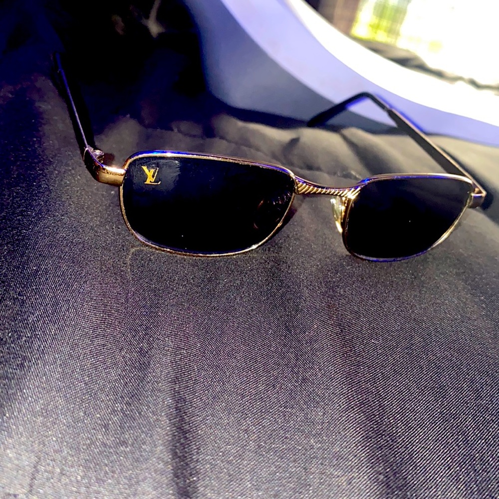 Sun glasses